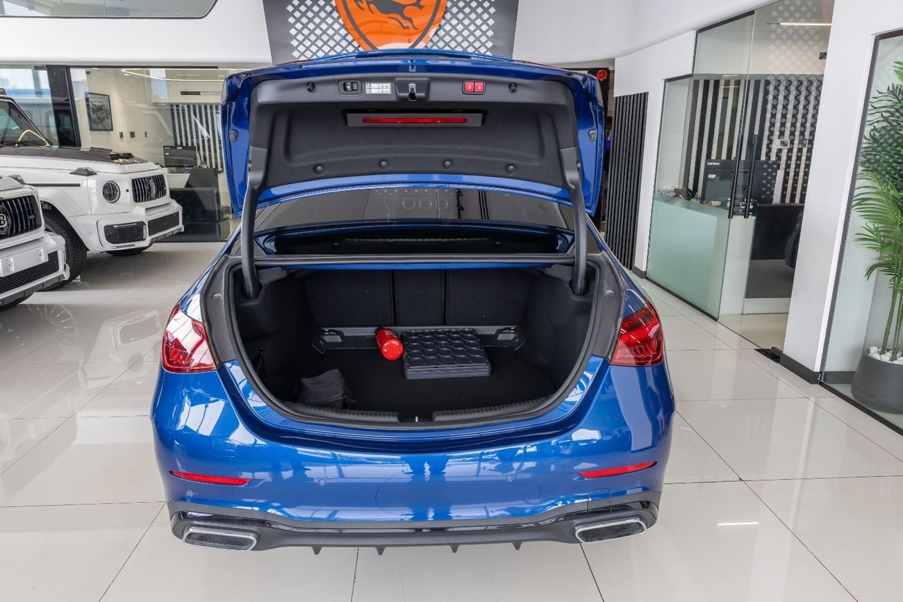 Mercedes-Benz C 300 Mercedes-Benz C 300 AMG | 2022 | 4Matic | with 360 Camera | 3 Years Gargash Auto Warranty