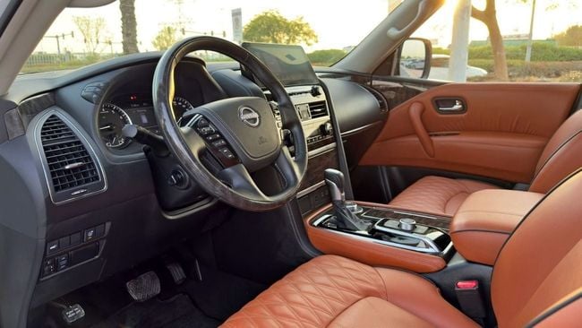 Nissan Patrol SE PLATINUM CITY, миниатюра 23