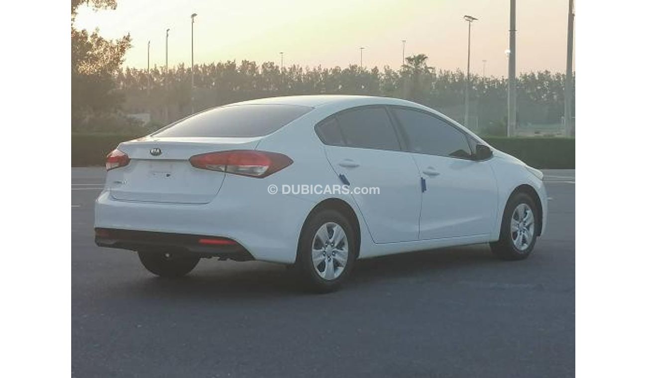 كيا سيراتو كيا سيراتو ٢٠١٦