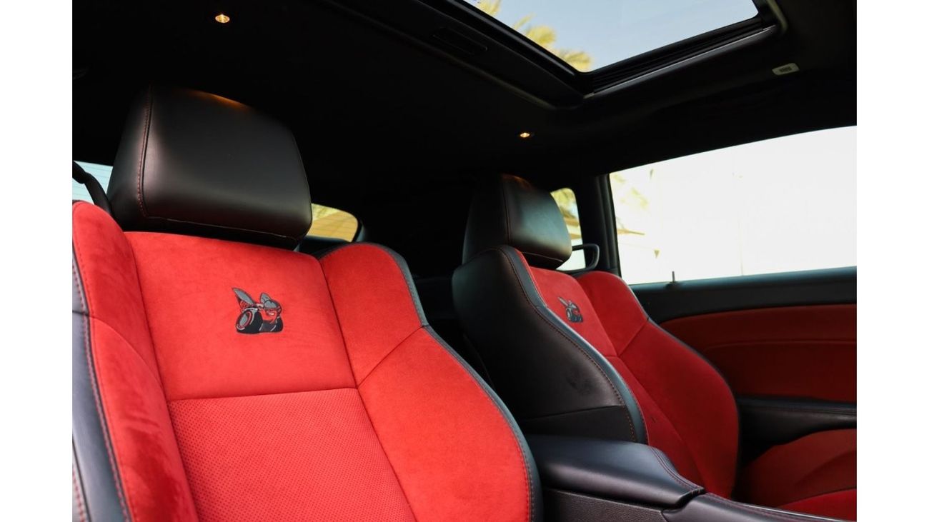 Dodge Challenger Dodge Challenger SRT Scat Pack Shaker 2021 American Spec with Flexible Down-Payment/