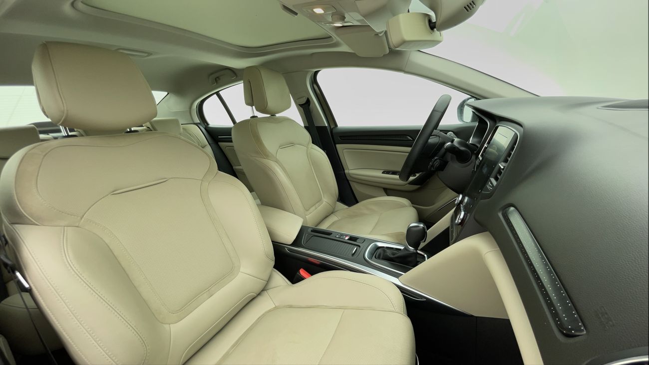 رينو ميجان LE 1.6 | بدون دفعة مقدمة | اختبار قيادة مجاني للمنزل