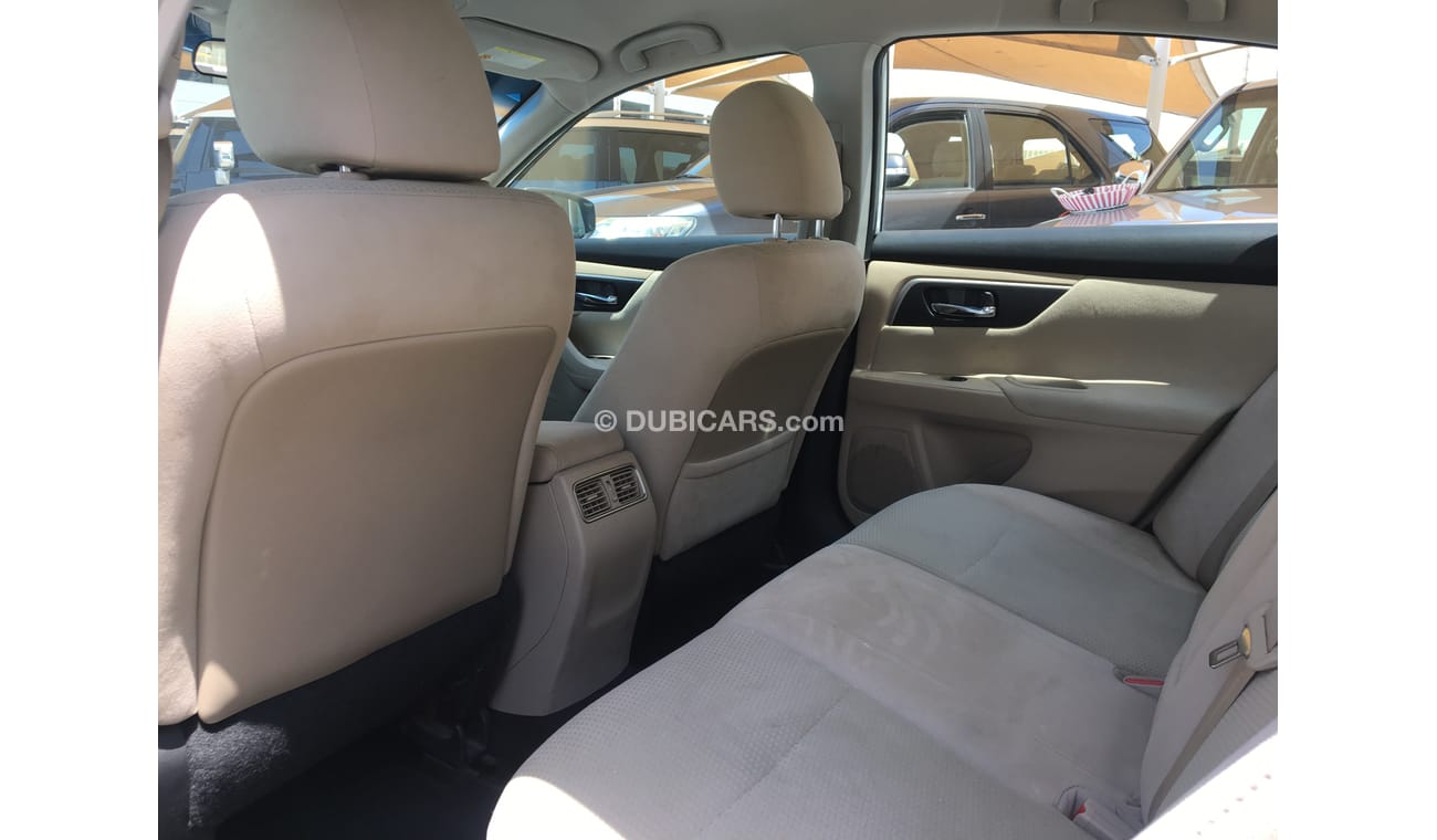 نيسان ألتيما نحن نقدم : * خدمات تمويل السيارات على البنوك * ضمان ممدد * خدمات التسجيل / التصدير