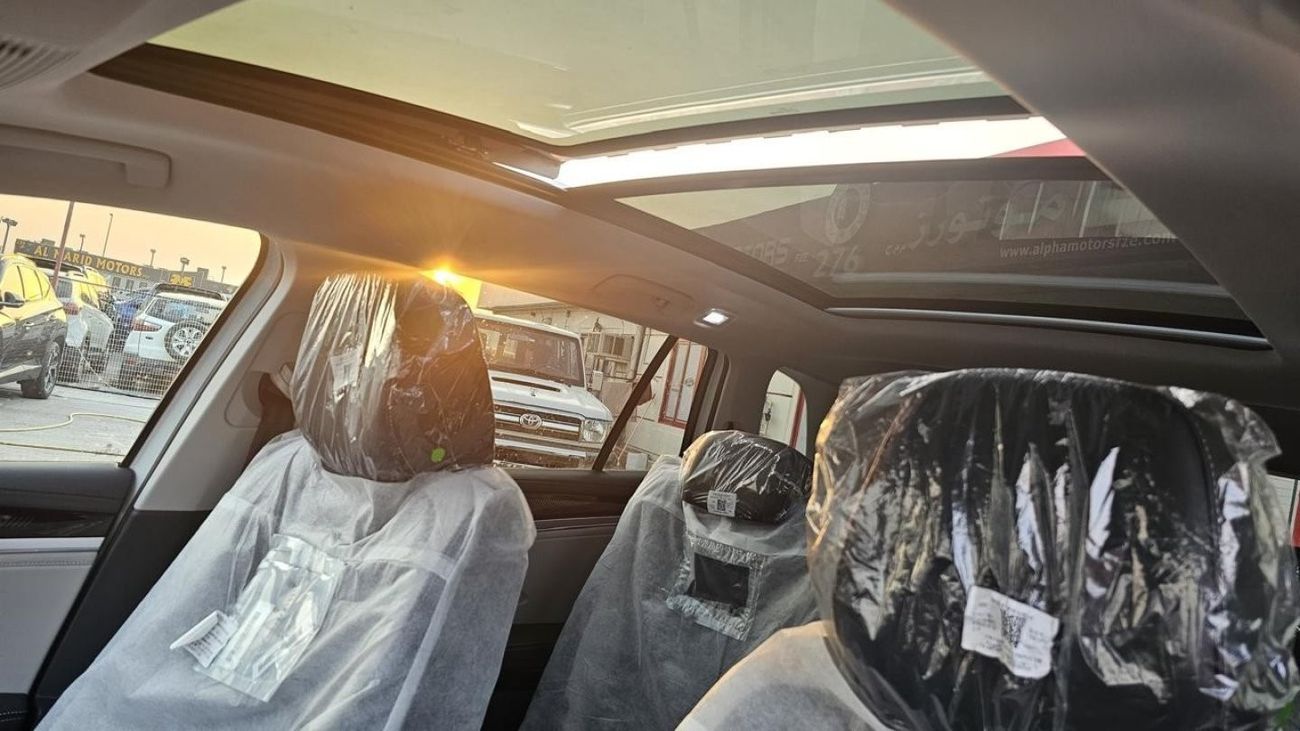 فولكس واجن ID.6 ID 6 Crozz Pro Full Option Open Sunroof ,HUD ,360 Camera ,7 Seat 2024 Model