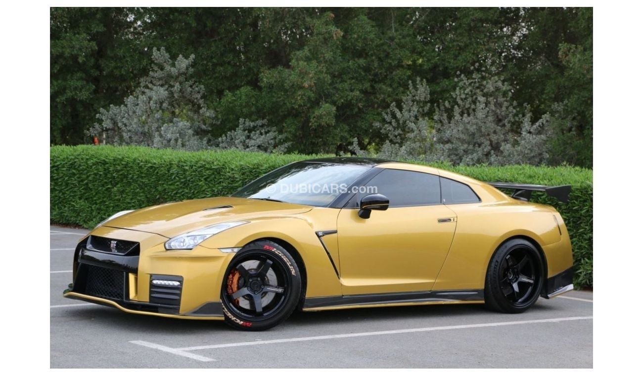 نيسان جي تي ار Std نيسان GT-R بريميوم خليجي 2015 فل ابشن تشييكات الفا لوجيك بحاله ممتازه