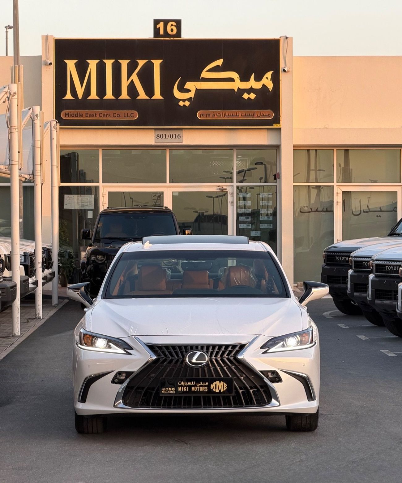 Lexus ES300h Lexus ES 300H || 2025