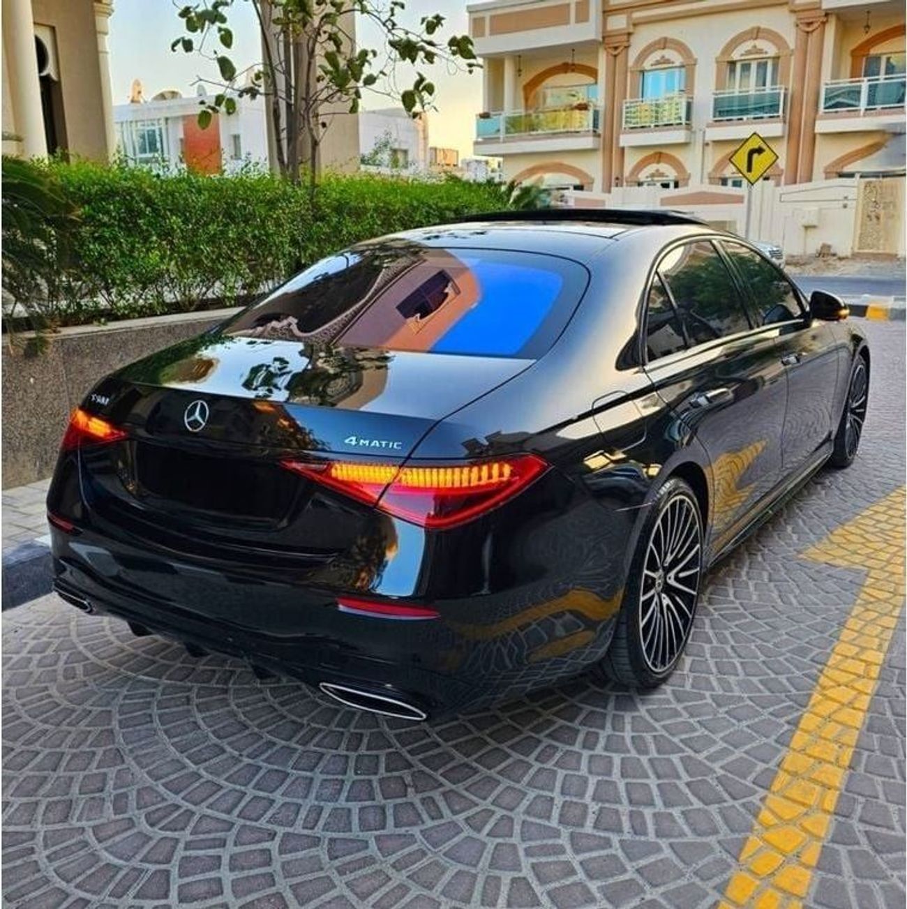 مرسيدس بنز S 500 4MATIC W223 (URGENT)
