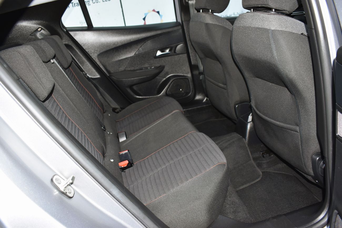 Peugeot 2008 AED 799 PM | 1.6L ACTIVE GCC AUTHORIZED DEALER MANUFACTURER WARRANTY UP TO 2026 OR 100K KM