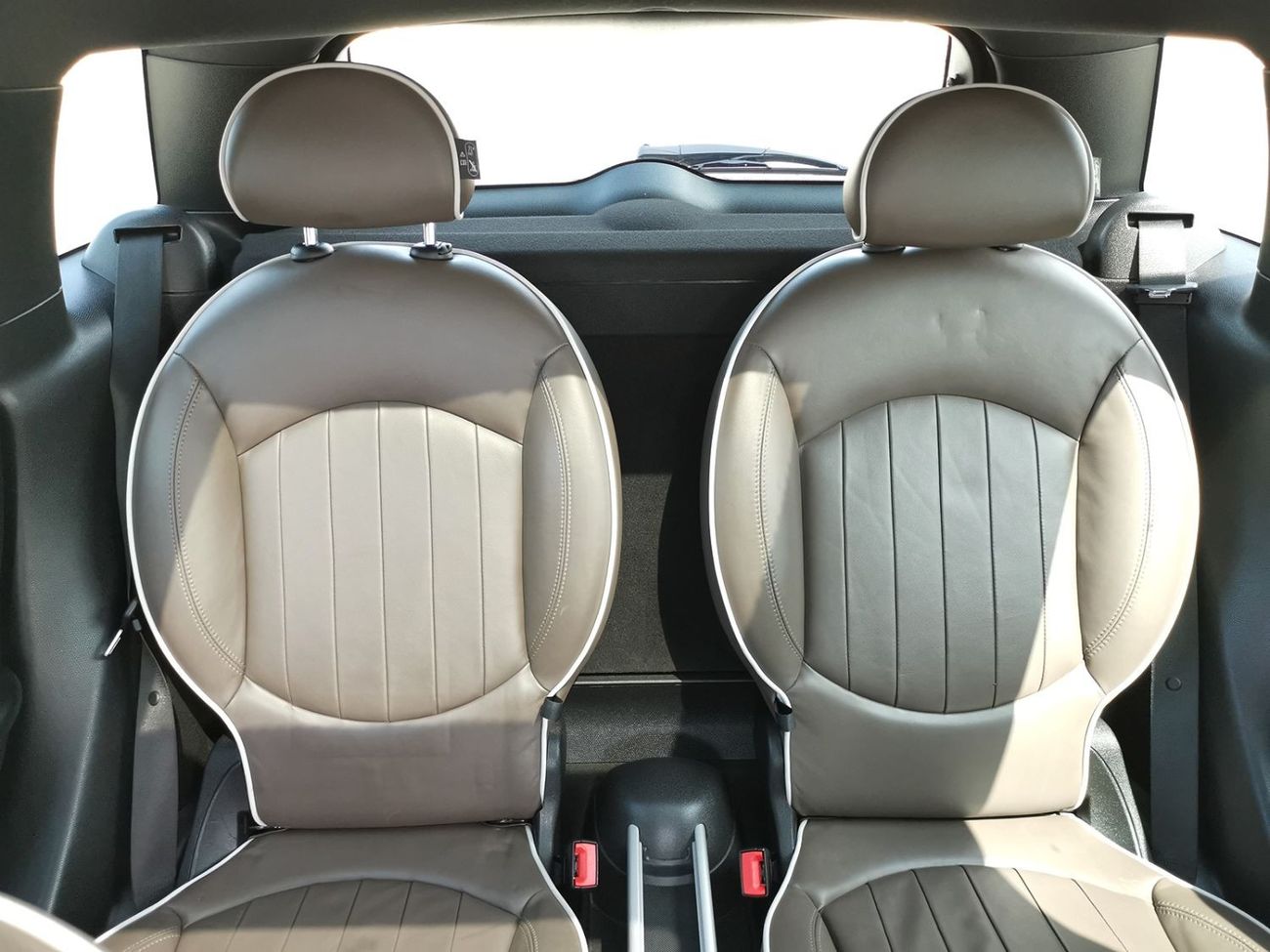 Mini Cooper S Countryman Mini Cooper S CountryMan ALL4 2011 Model GCC Specs With Partial Service History In Perfect Condition