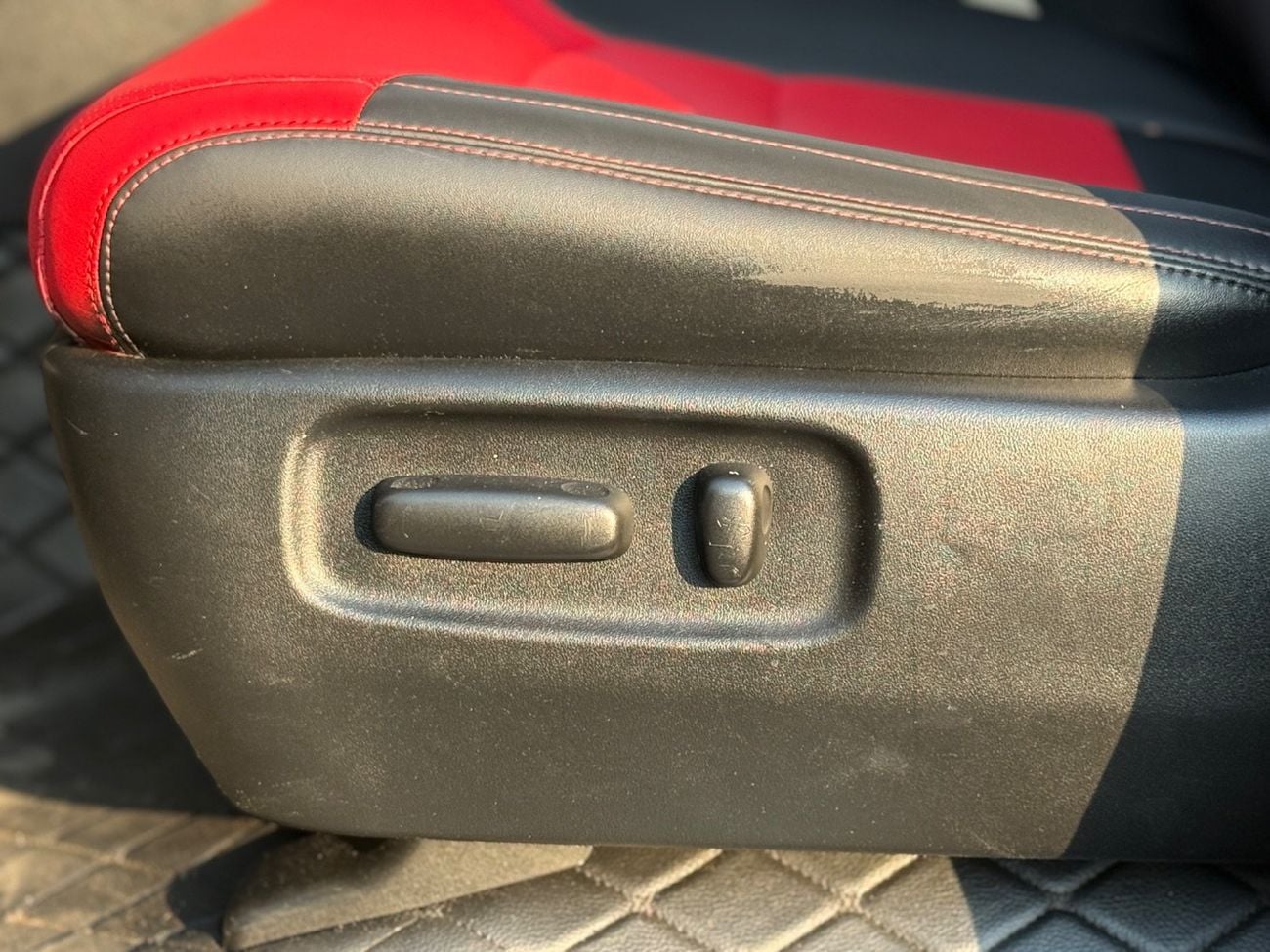 Toyota Land Cruiser GXR+ 4.0L