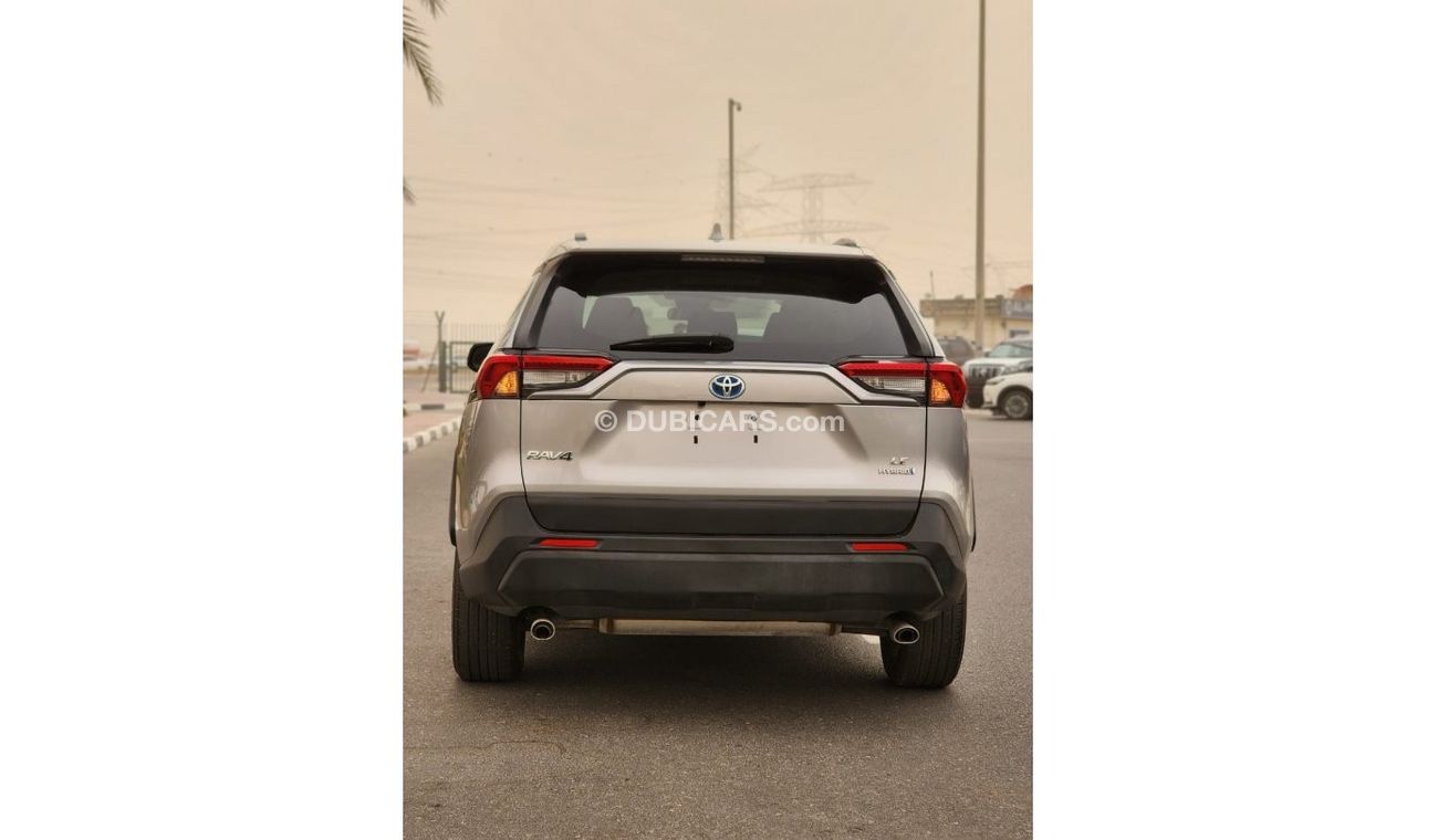 تويوتا راف ٤ LE