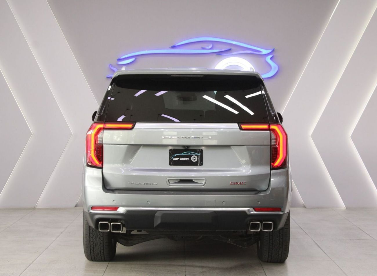 GMC Yukon | DENALI - Low mileage