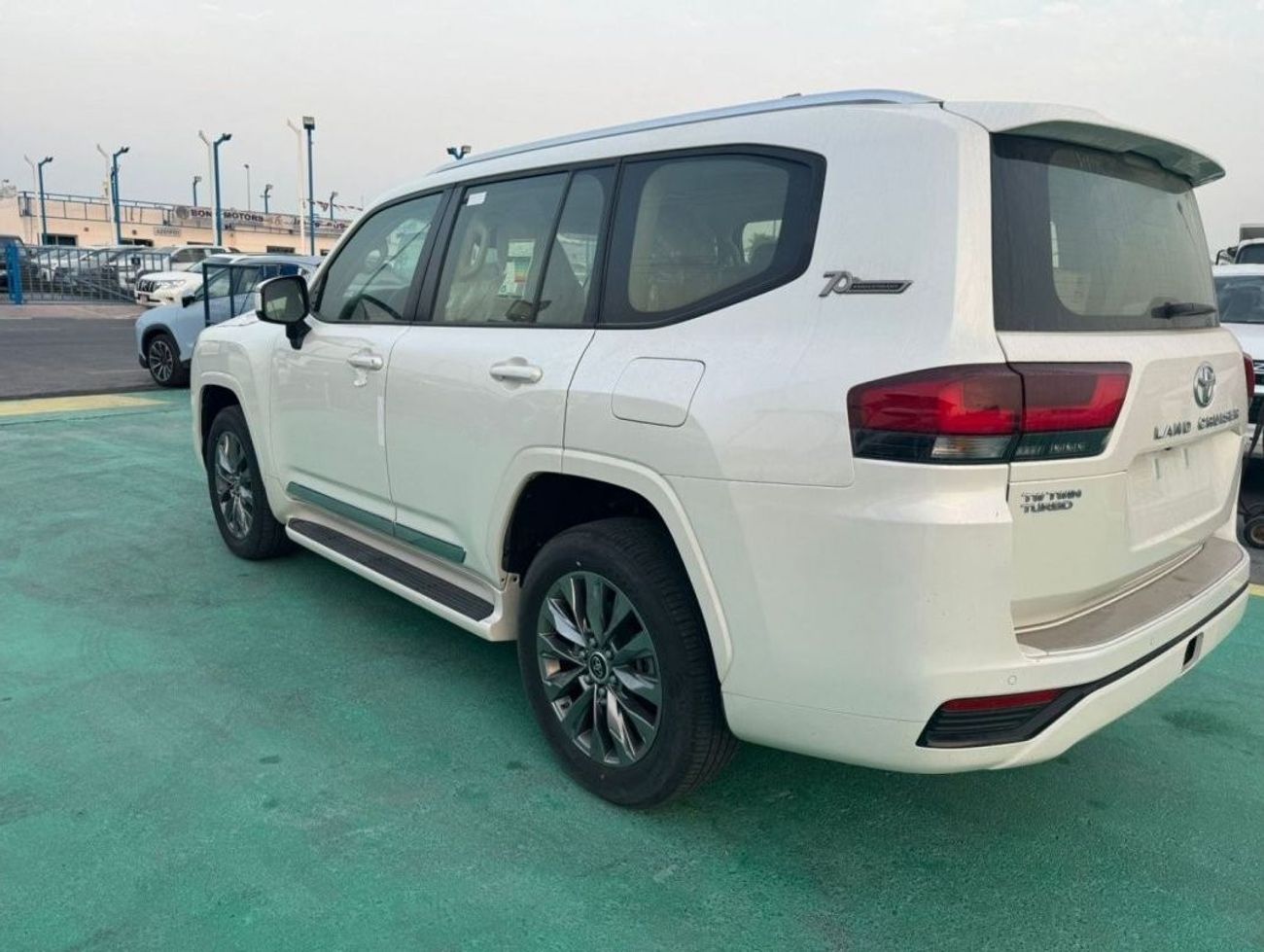 Toyota Land Cruiser GXR2 3.3L