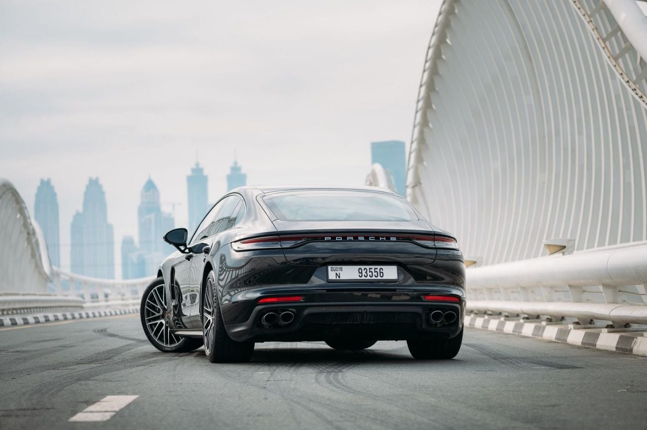 بورش باناميرا Porsche Panamera 2021 مواصفات خليجية