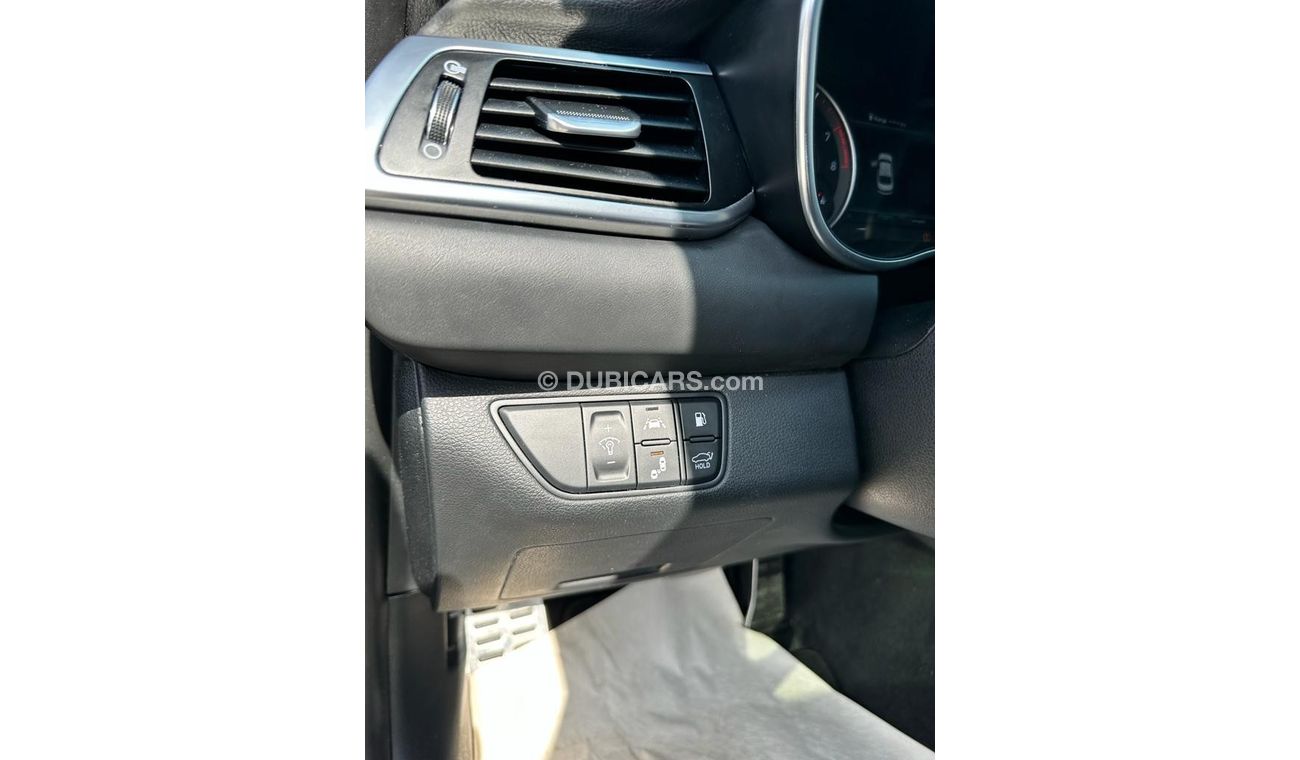 Genesis G70 Royal Sport