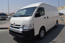 Toyota Hiace Toyota Hiace Highroof Van 2.7L , model:2023. Only done 6000 km