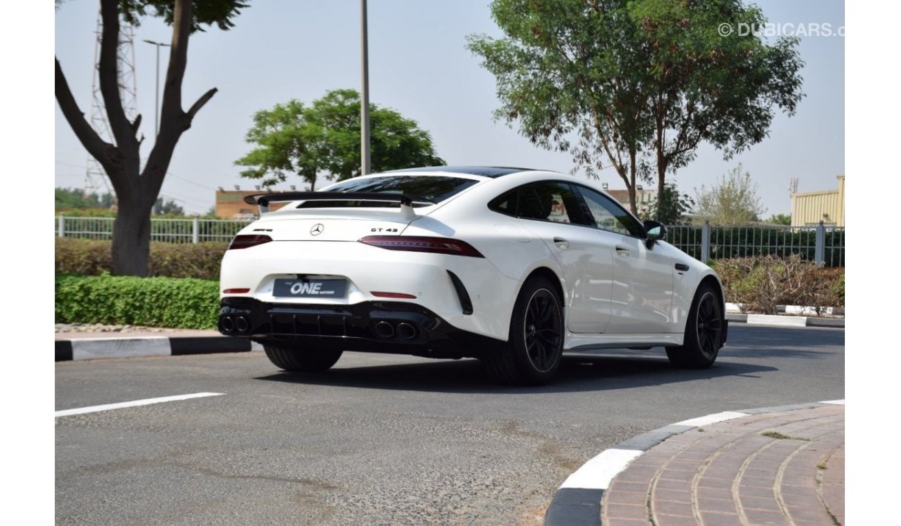 مرسيدس بنز AMG GT 43