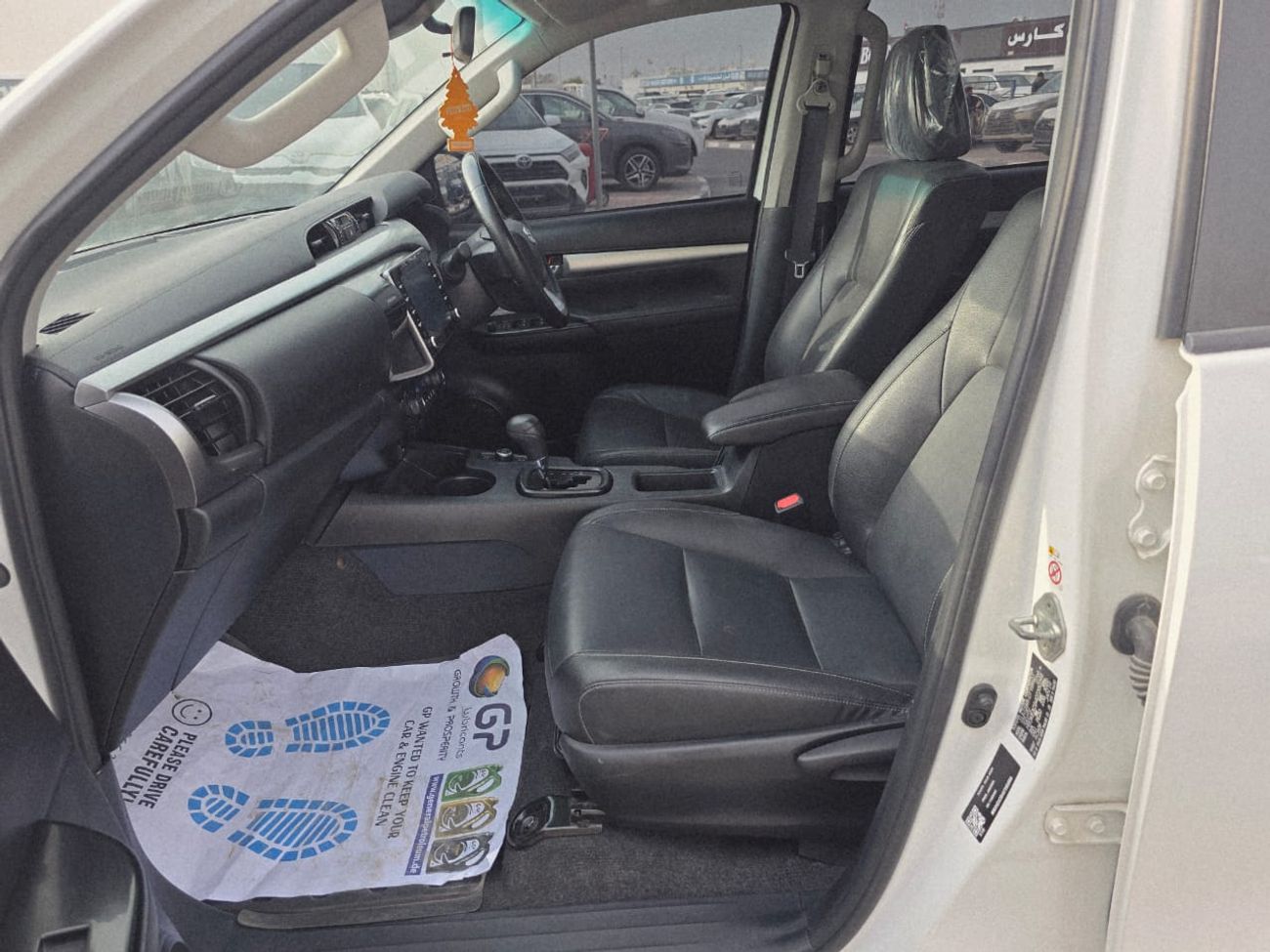 تويوتا هيلوكس diesel engine ,roght hand drive only for export available