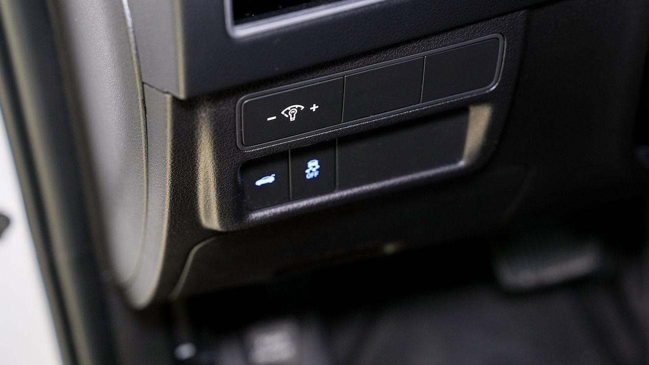 Hyundai Sonata 2.5 L