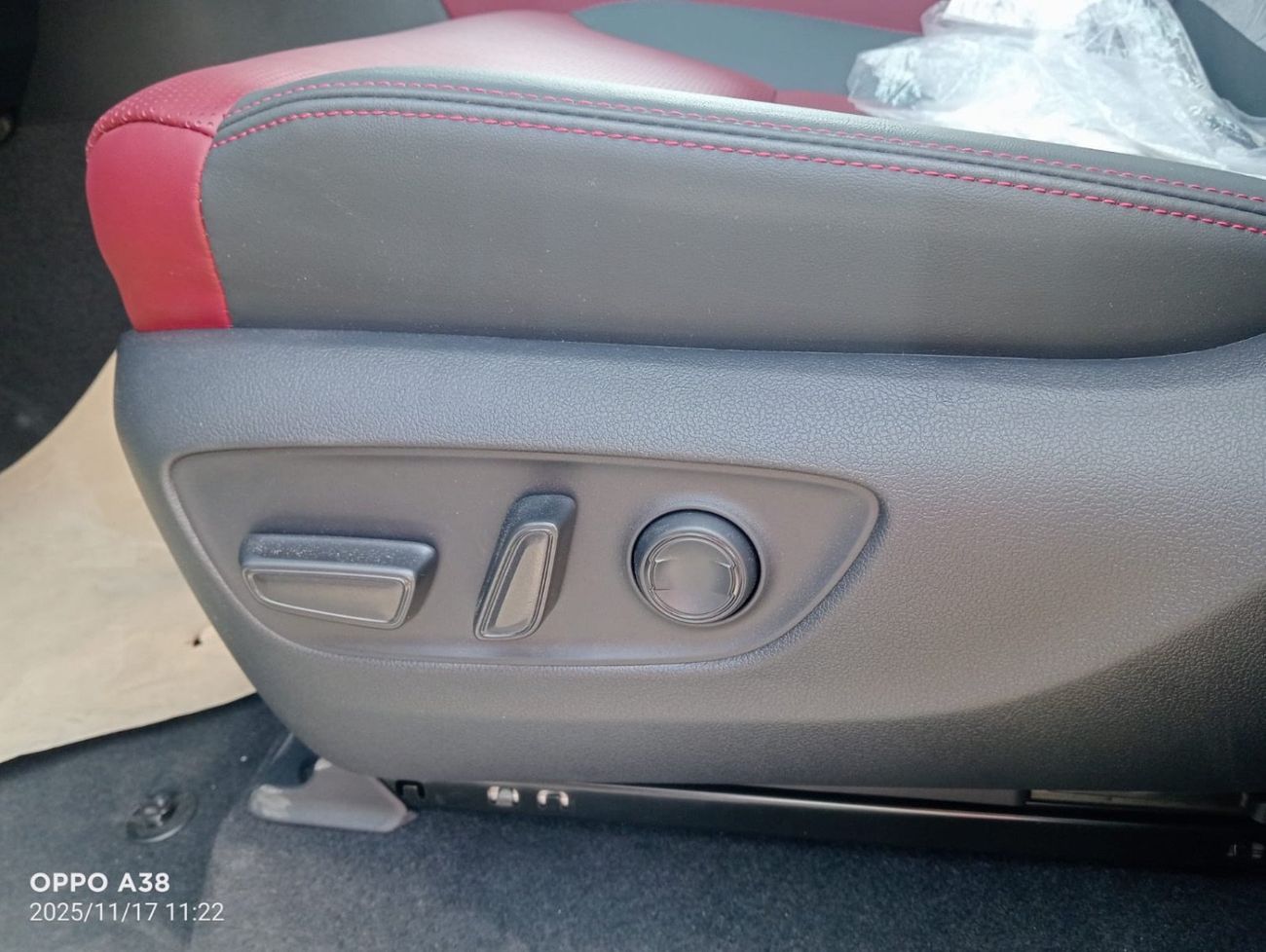 تويوتا لاند كروزر Toyota Land Cruiser LC300 GR Sport 3.5L 2025 Full With soft doors