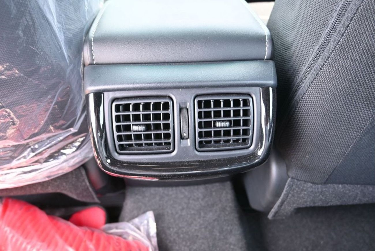 تويوتا هيلوكس تويوتا هيلوكس أدفينتشر 2.8 لتر ديزل ، بيك اب ، دفع رباعي ، 4 أبواب ، كاميرا 360 ، مثبت سرعة ، قفل تف