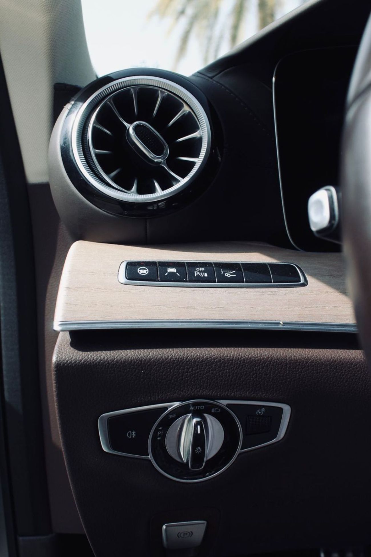 Mercedes-Benz CLS 450 Std 3.0L (367 HP)