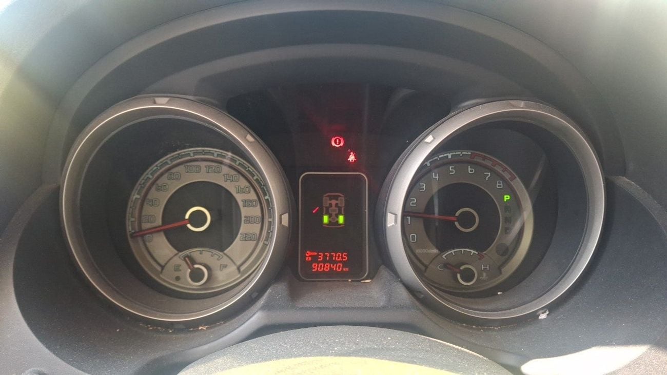 ميتسوبيشي باجيرو GLS MIDLINE 3 | بدون دفعة مقدمة | اختبار القيادة في المنزل