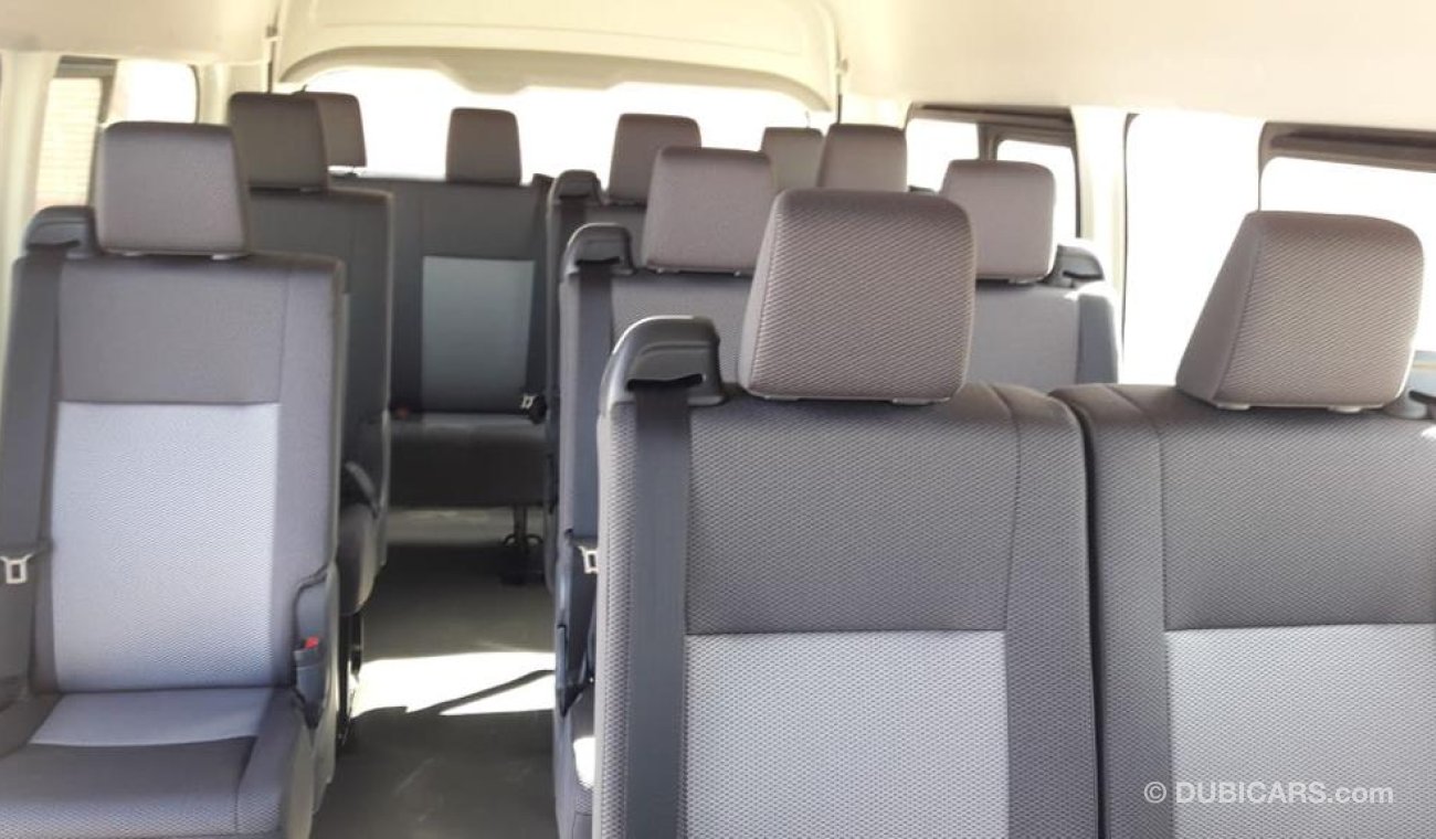 تويوتا هاياس 2020YM COMMUTER HR 2.8L DIESEL,MT ,14 Seats, 3 points seat belts, special offer