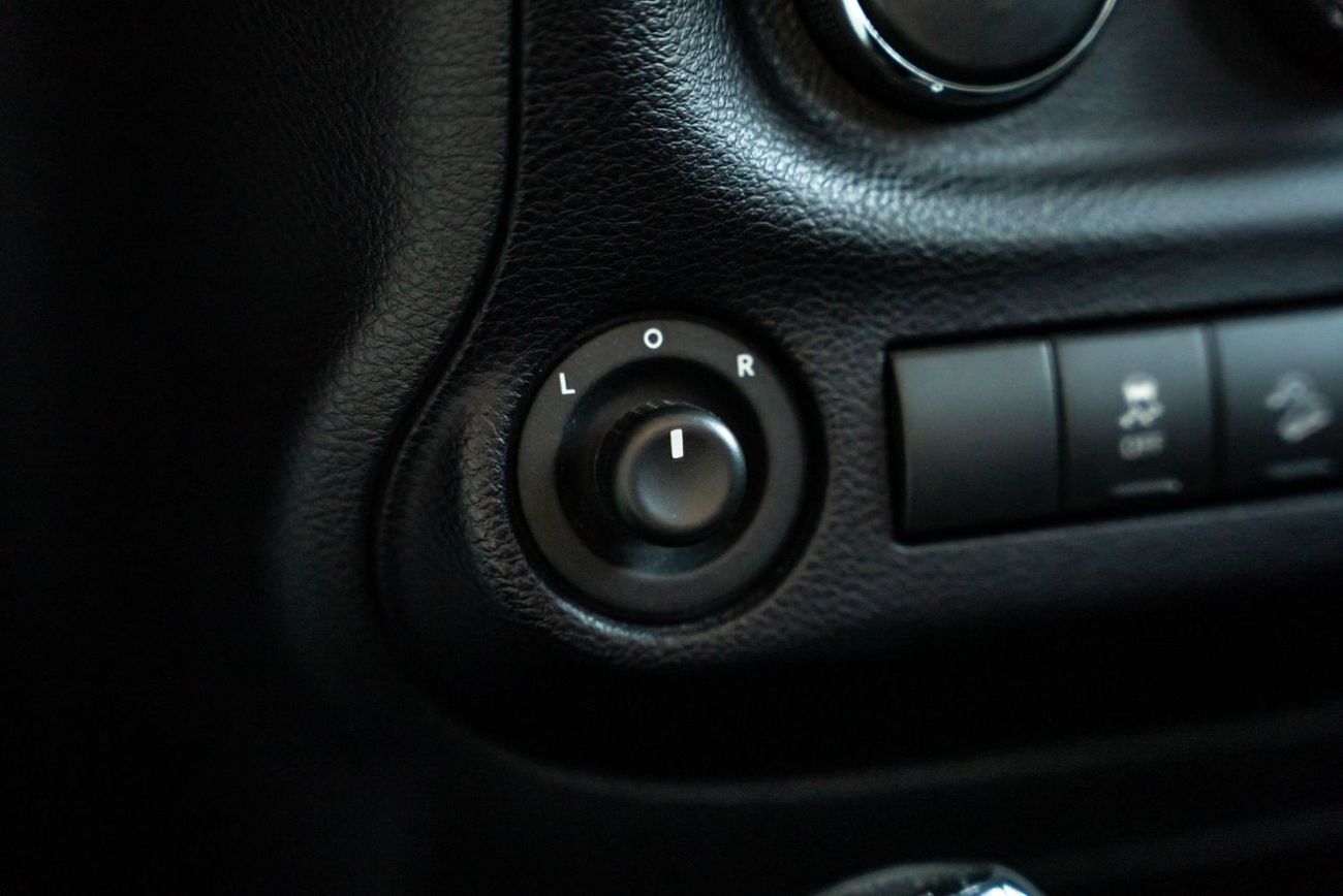 جيب رانجلر Sahara 3.6L A/T