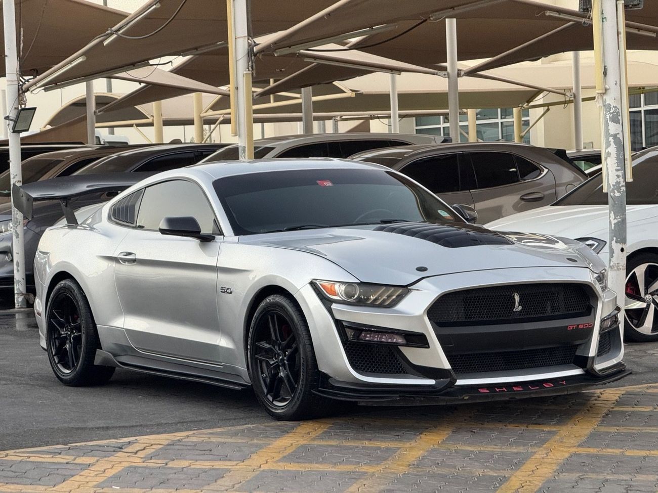 Ford Mustang GT Premium 5.0L V8