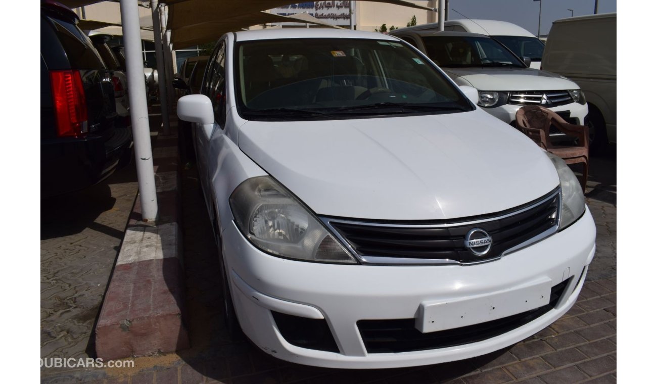 نيسان تيدا Nissan Tida Hatchback,model:2011.Excellent condition