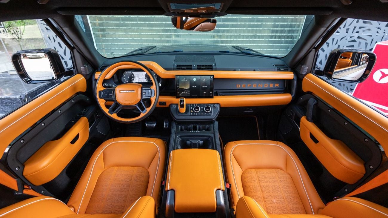 Land Rover Defender P400 110 SE 3.0L (5 Seater)