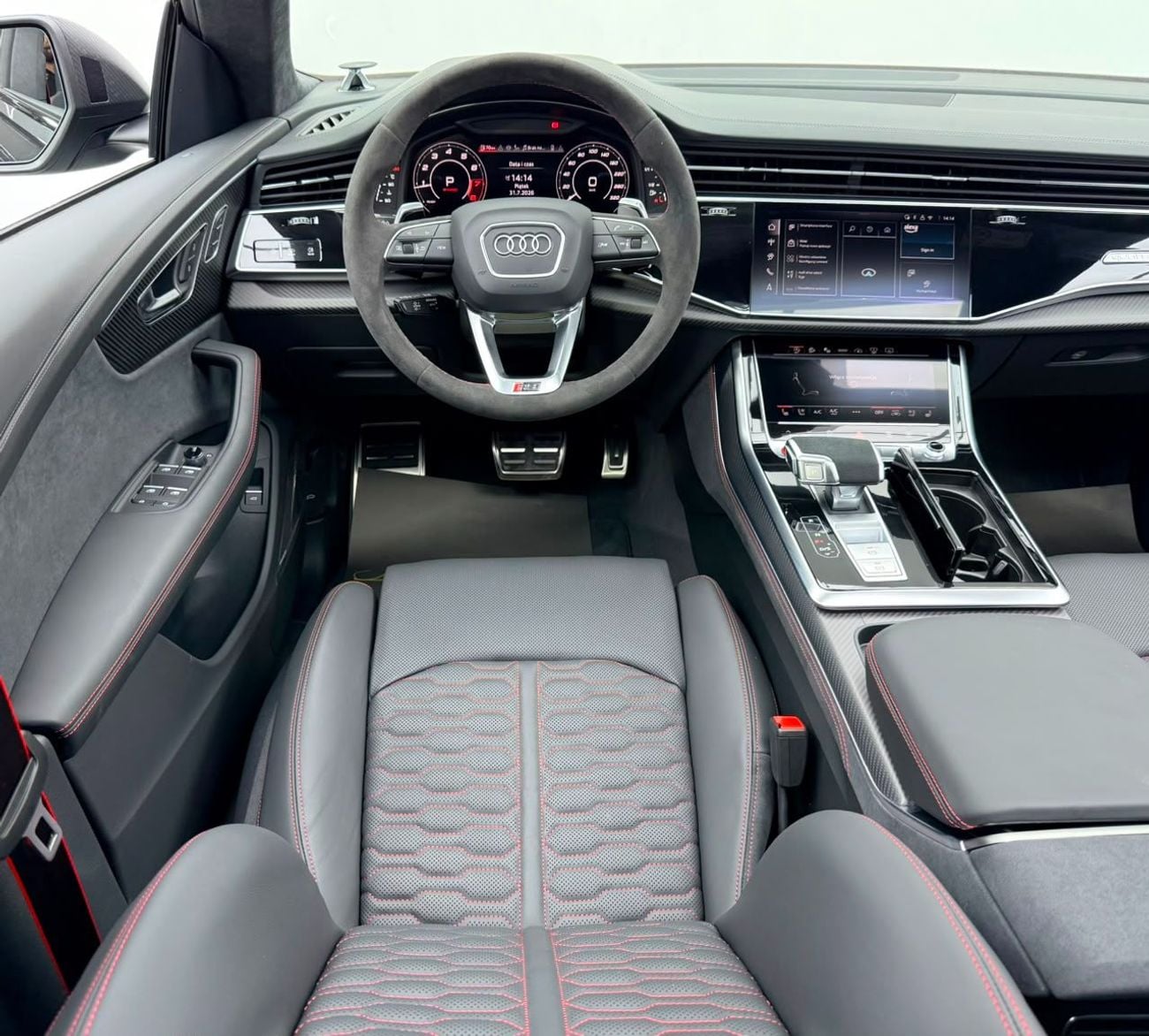 Audi RSQ8 STD 2026 Audi RSQ8 4.0TFSI Quattro, Warranty, Low Km, Fully Loaded, Excellent Condition, Euro