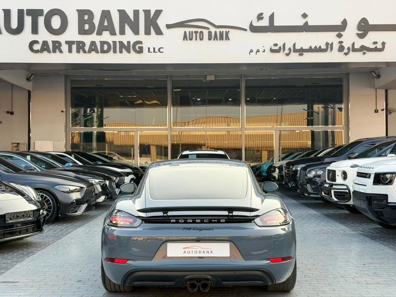 Porsche 718 Cayman Std 2.0L A/T