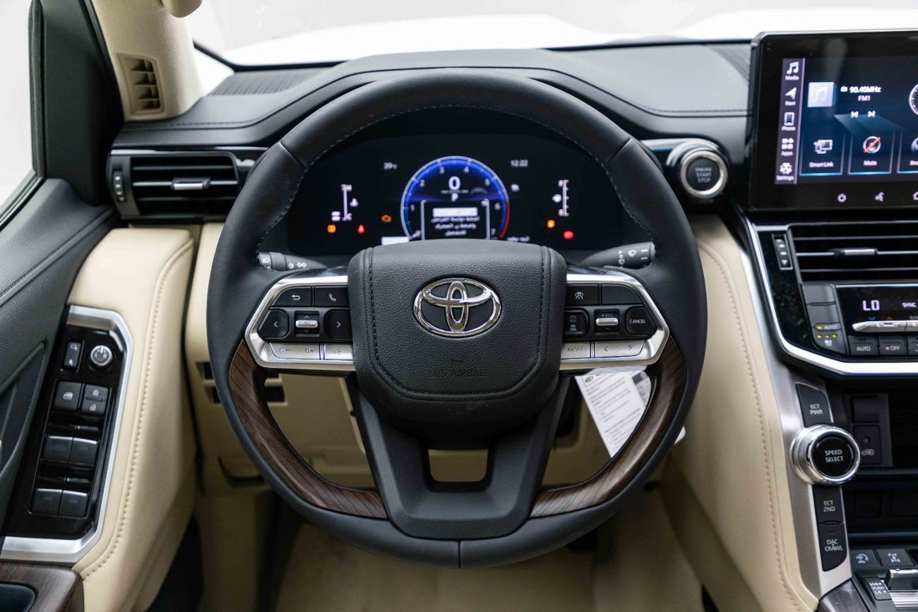 Toyota Land Cruiser GXR 4.0L - White Pearl Inside Beige | Export Only