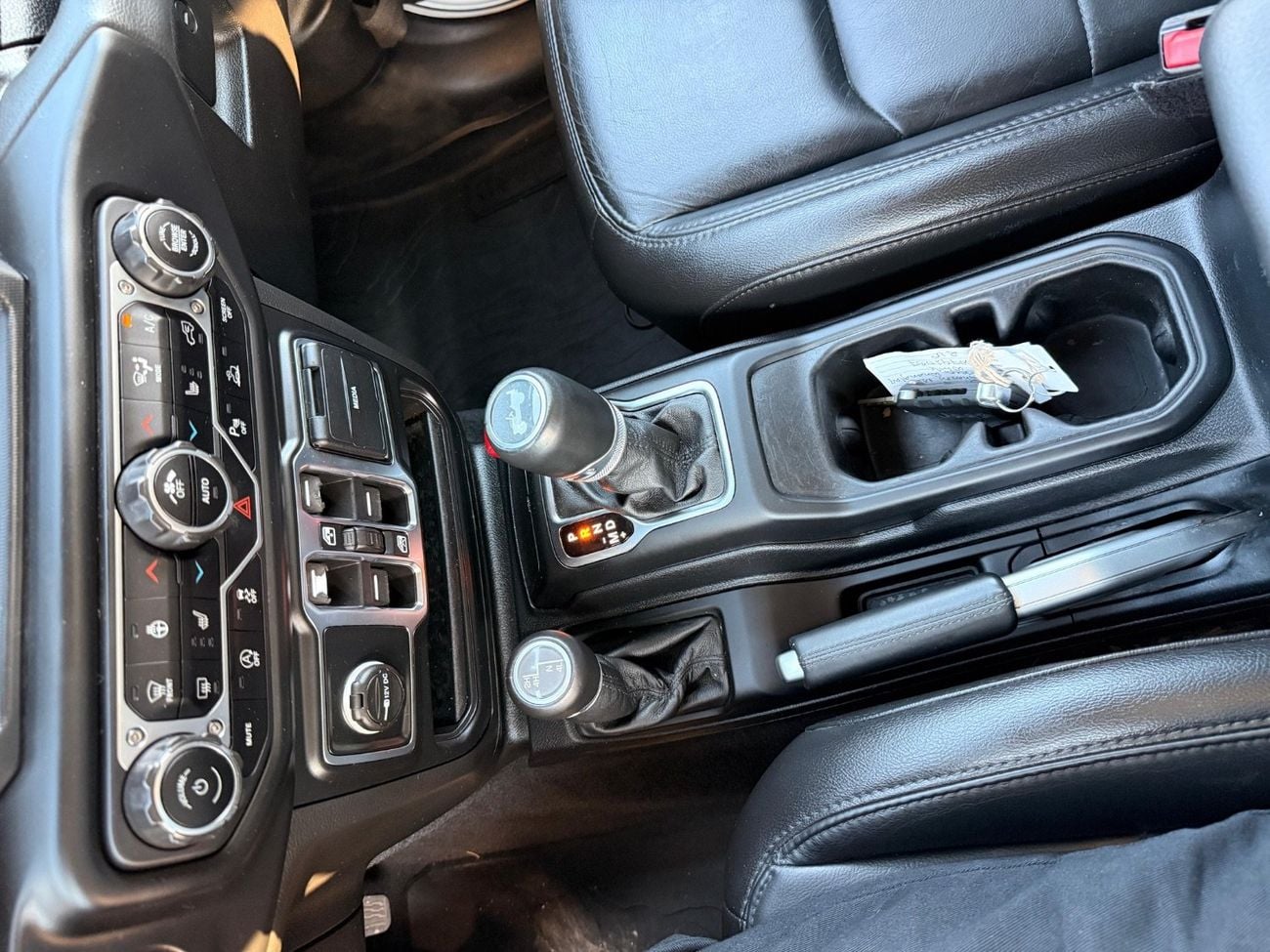 جيب رانجلر Unlimited Sahara 2.0L A/T