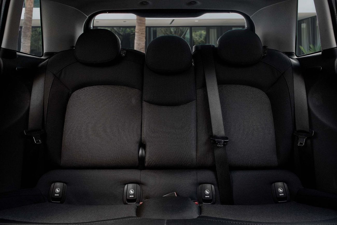 Mini Cooper | 1,958 P.M  | 0% Downpayment | AGMC Warranty & Service | Low KM!