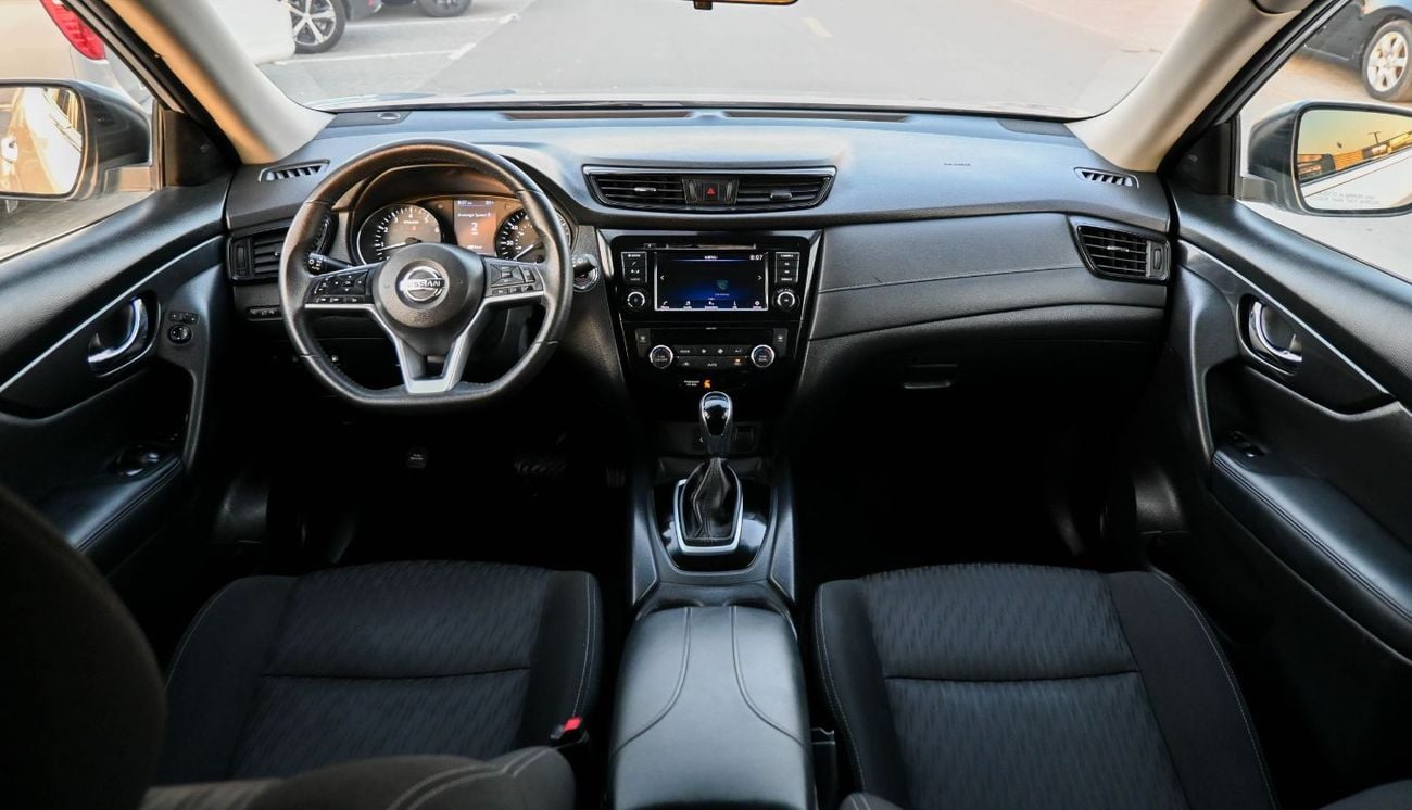 Nissan Rogue Nissan Rogue - 2019 -SV-  American  Excellent Condition
