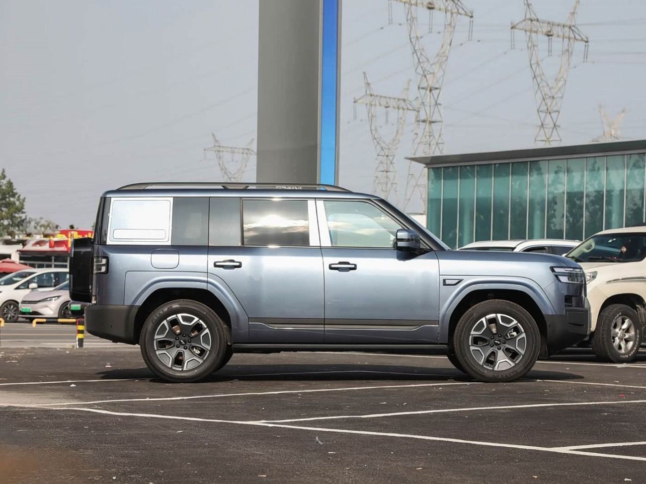 بي واي دي ليوبارد تيتانيوم 7 135KM DM-i 2WD PRO EDITION | 2025 | Coming Soon - for Pre-Booking min. 20% Downpayment