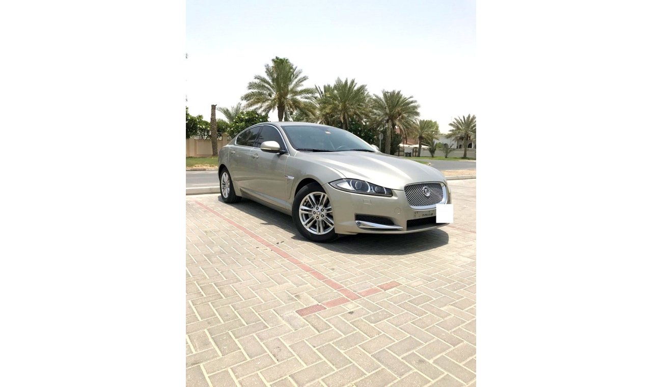 جاغوار XF JAGUAR XF /GCC SPECIFICATION / IMMACULATE CONDITION