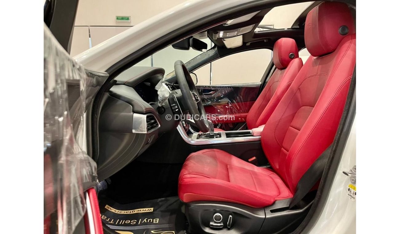 Jaguar XE 2020 Jaguar XE P300 R Dynamic, Dealer Warranty + Service, Low KMs, GCC