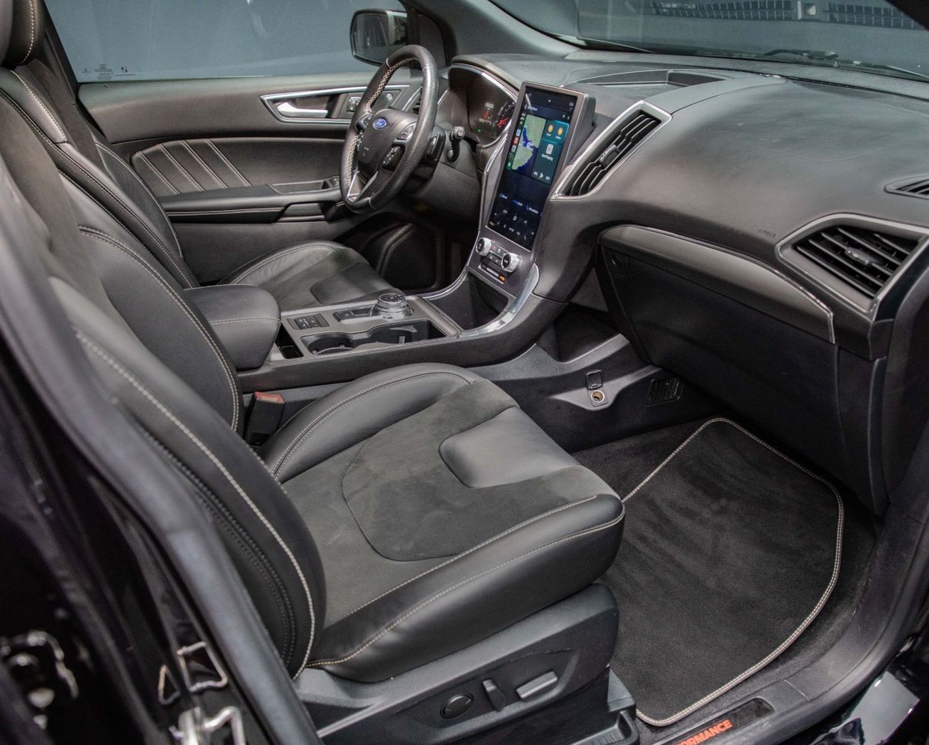 Ford Edge ST Black Exterior Package • Agency Warranty + Service Contract • GCC •