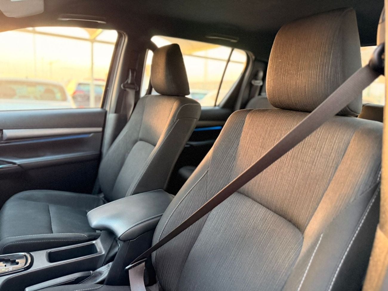 تويوتا هيلوكس Adventure 4.0L