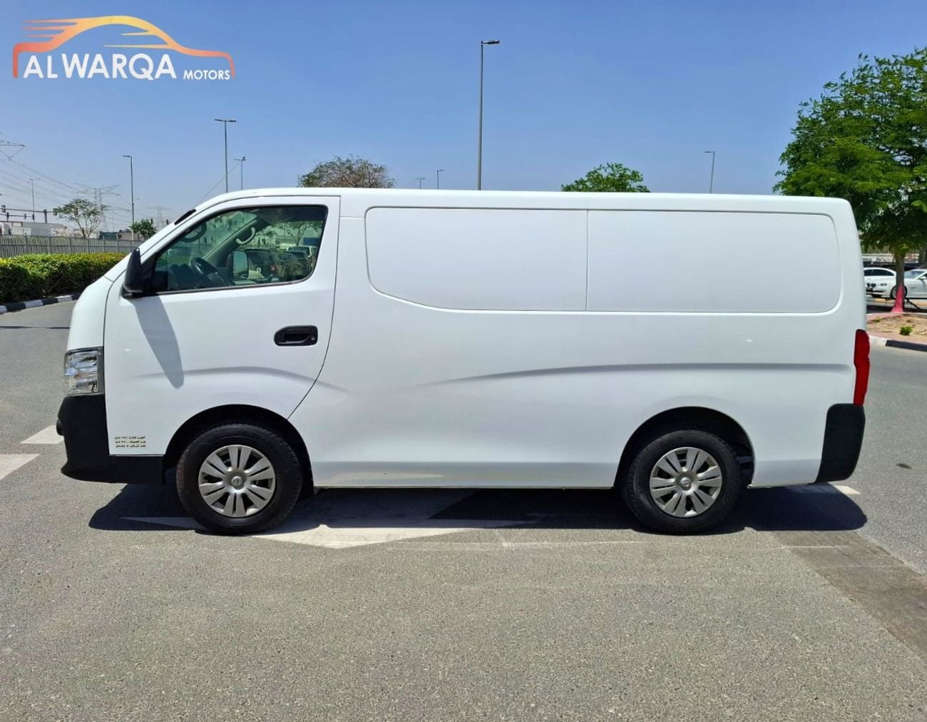 نيسان أورفان Panel Van Std 2.5L A/T (3 Seater) Petrol (4 Door)