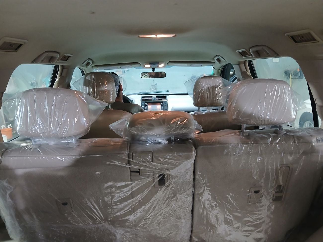 Toyota Prado TX-L 2.7L v4 petrol Engine Colour Black Transmission Automatic Interior Beige Leather seats 7seats back C