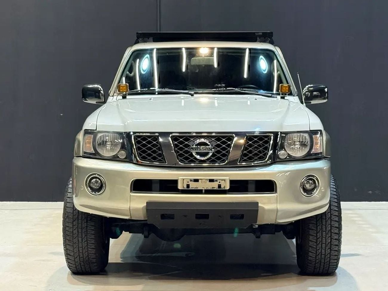 Nissan Patrol SUPER SAFARI