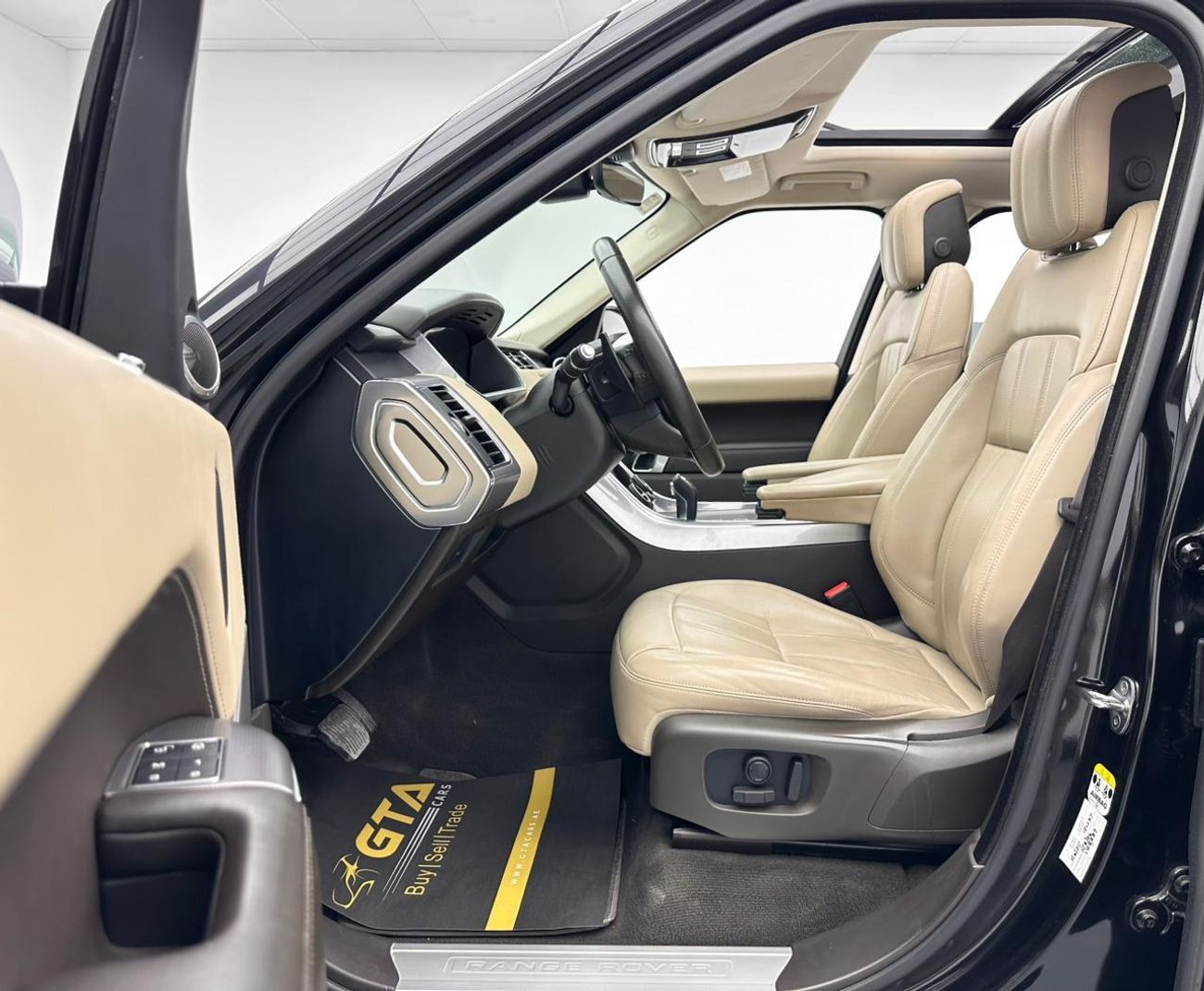 Land Rover Range Rover Sport HSE P360 3.0L 2019 Range Rover Sport HSE, 1 Year Warranty Unlimited Km, Range Rover Full Service His