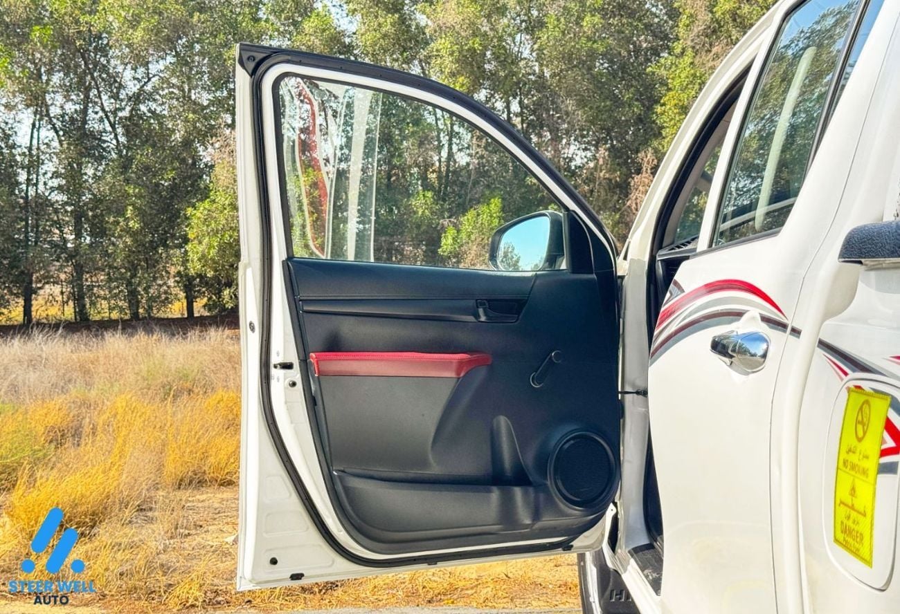 تويوتا هيلوكس 2022  GL Automatic – GCC Specs Dual Cab Pickup | Book Now