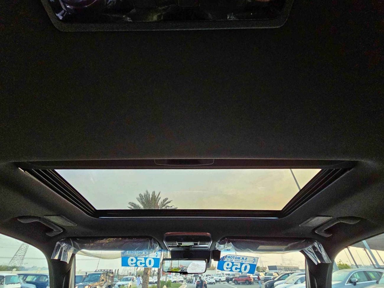 Lexus LX600 URBAN / 3.5L V6 / HEADUP DISPLAY / PWR SEATS / DVD+KICK SENSORS / 360*CAMERA (CODE # LX6U)