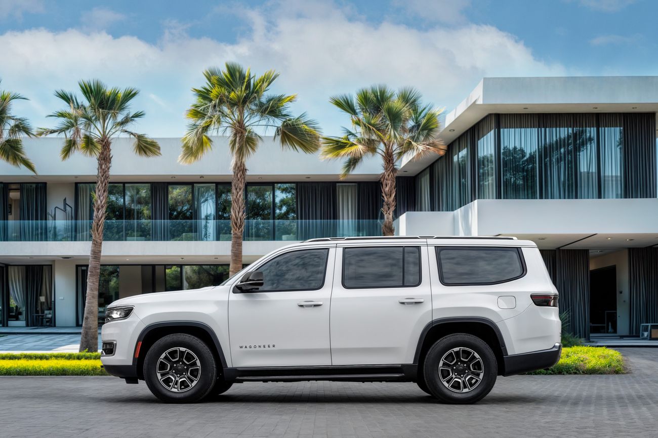 جيب جراند واجونير Grand Wagoneer | 2,644 P.M | 0% Downpayment | Jeep Warranty