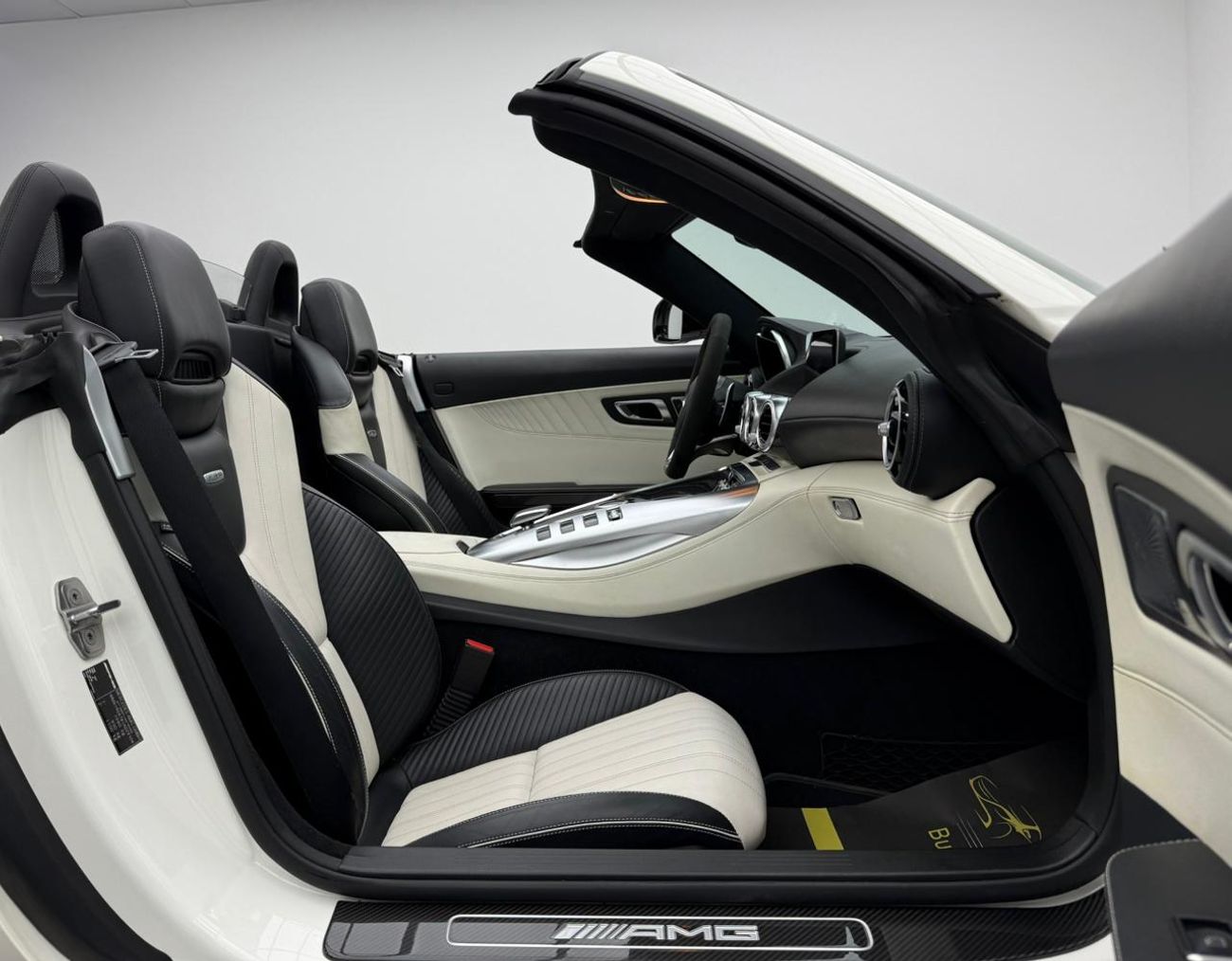 مرسيدس بنز AMG GT C 2020 Mercedes AMG GTC Roadster ,Swiss Auto Warranty ,Full Service History, Excellent Condition, Euro